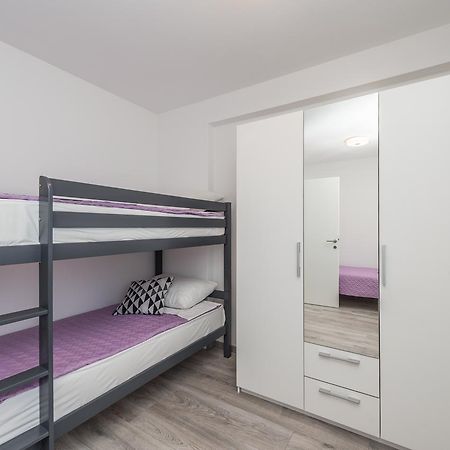 Apartments Janice Пакоштане Екстер'єр фото