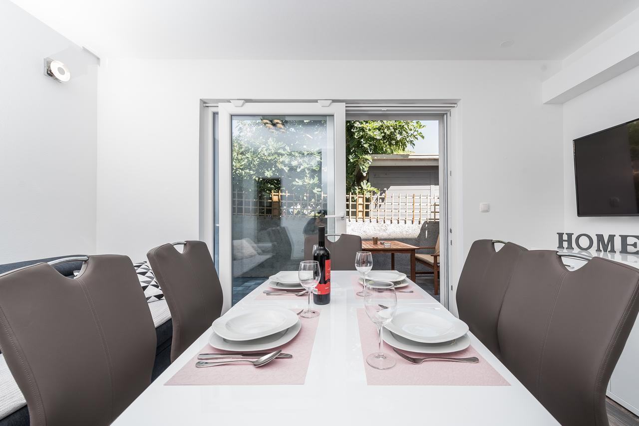 Apartments Janice Пакоштане Екстер'єр фото
