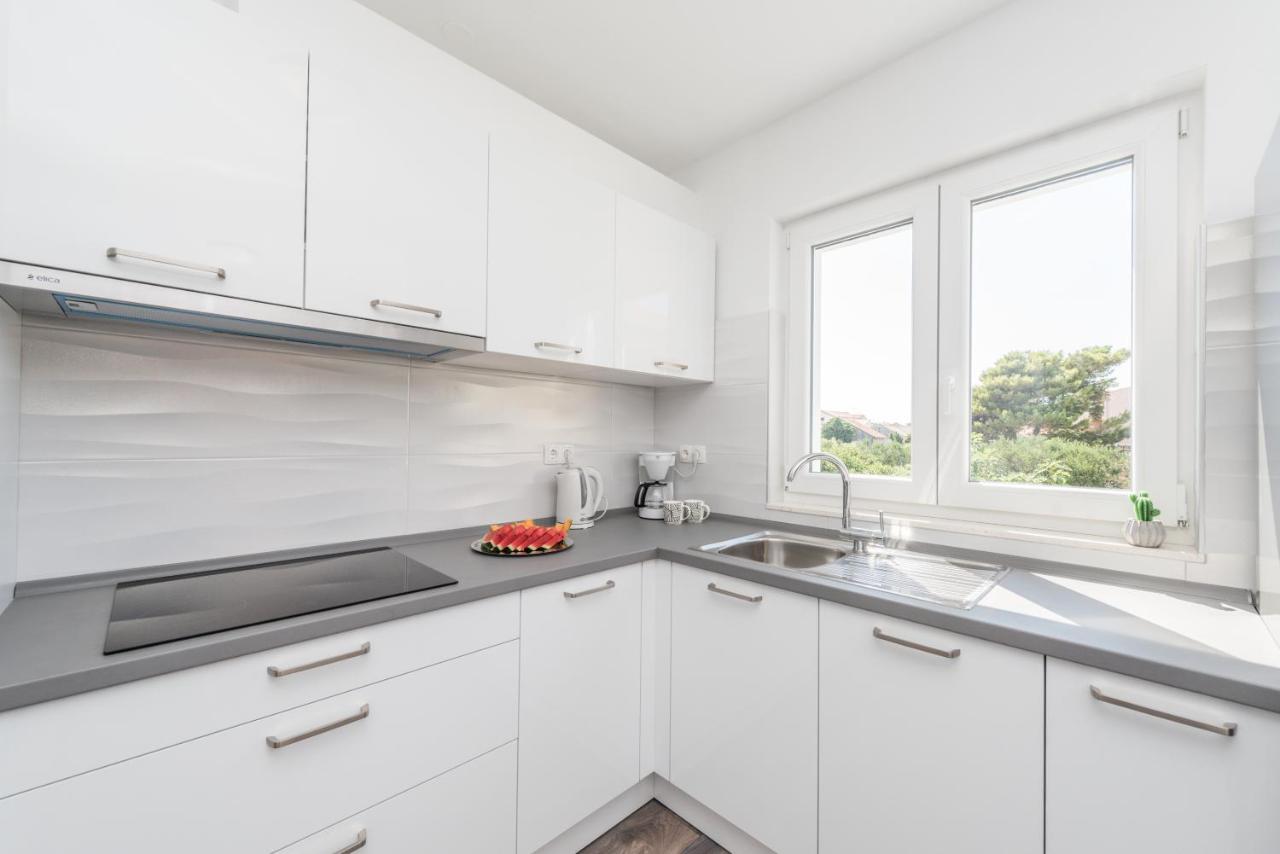 Apartments Janice Пакоштане Екстер'єр фото