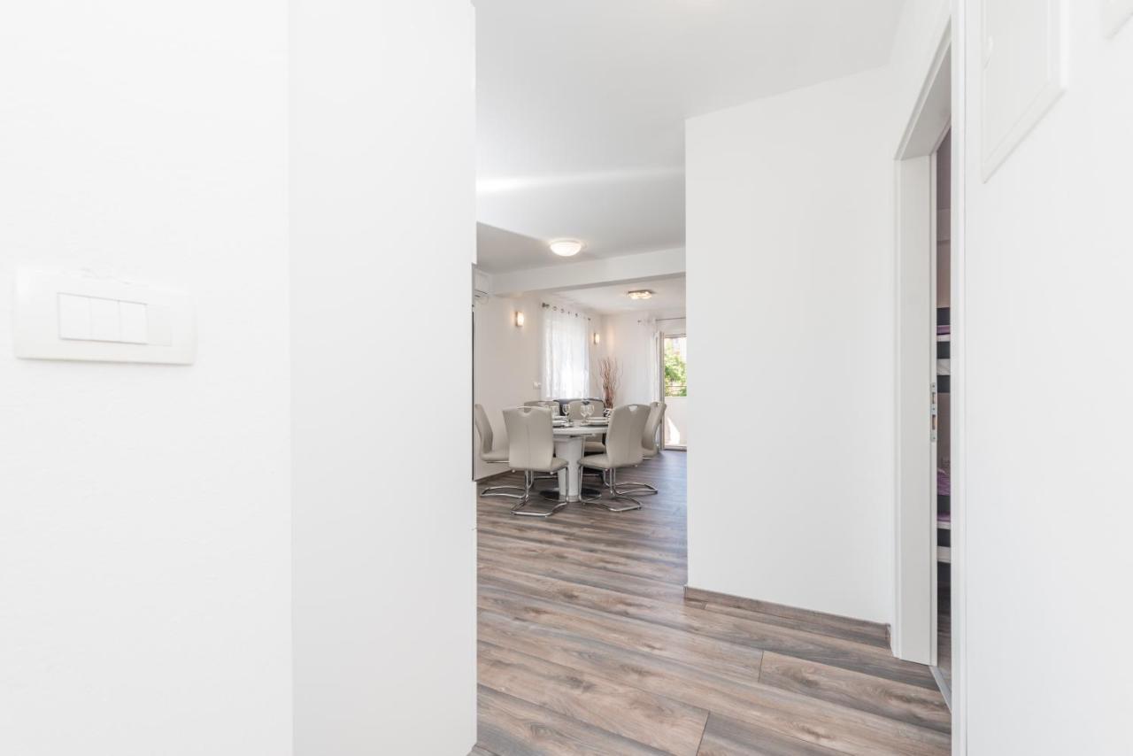 Apartments Janice Пакоштане Екстер'єр фото