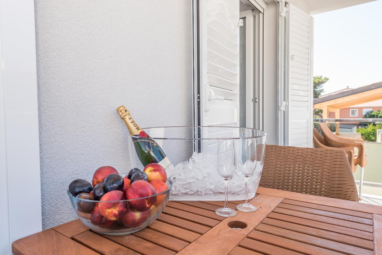 Apartments Janice Пакоштане Екстер'єр фото