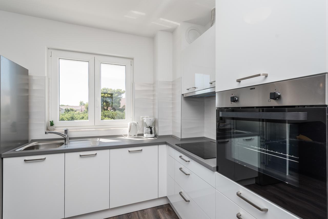 Apartments Janice Пакоштане Екстер'єр фото