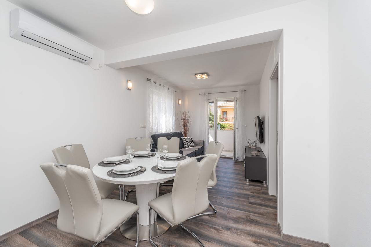 Apartments Janice Пакоштане Екстер'єр фото