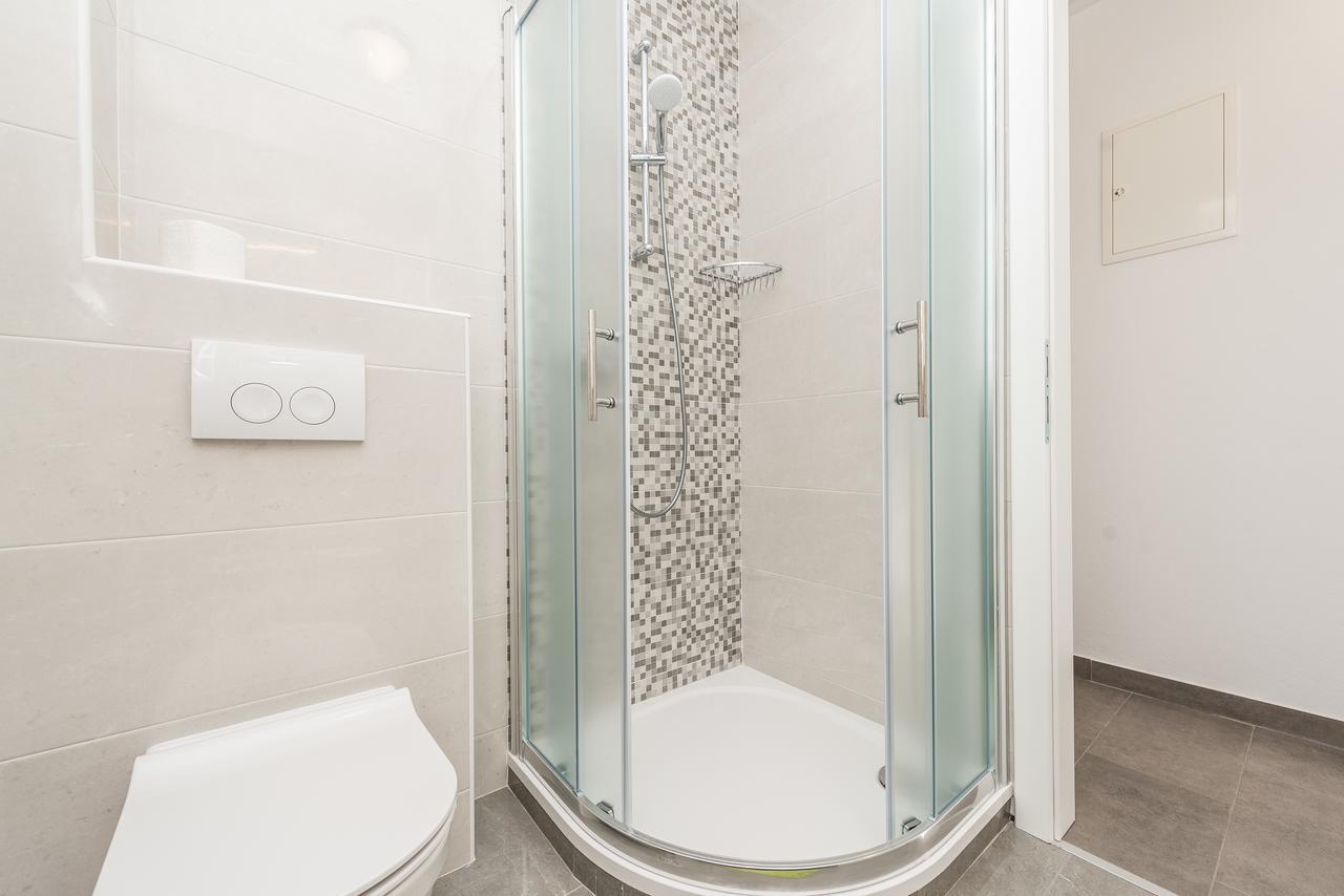 Apartments Janice Пакоштане Екстер'єр фото