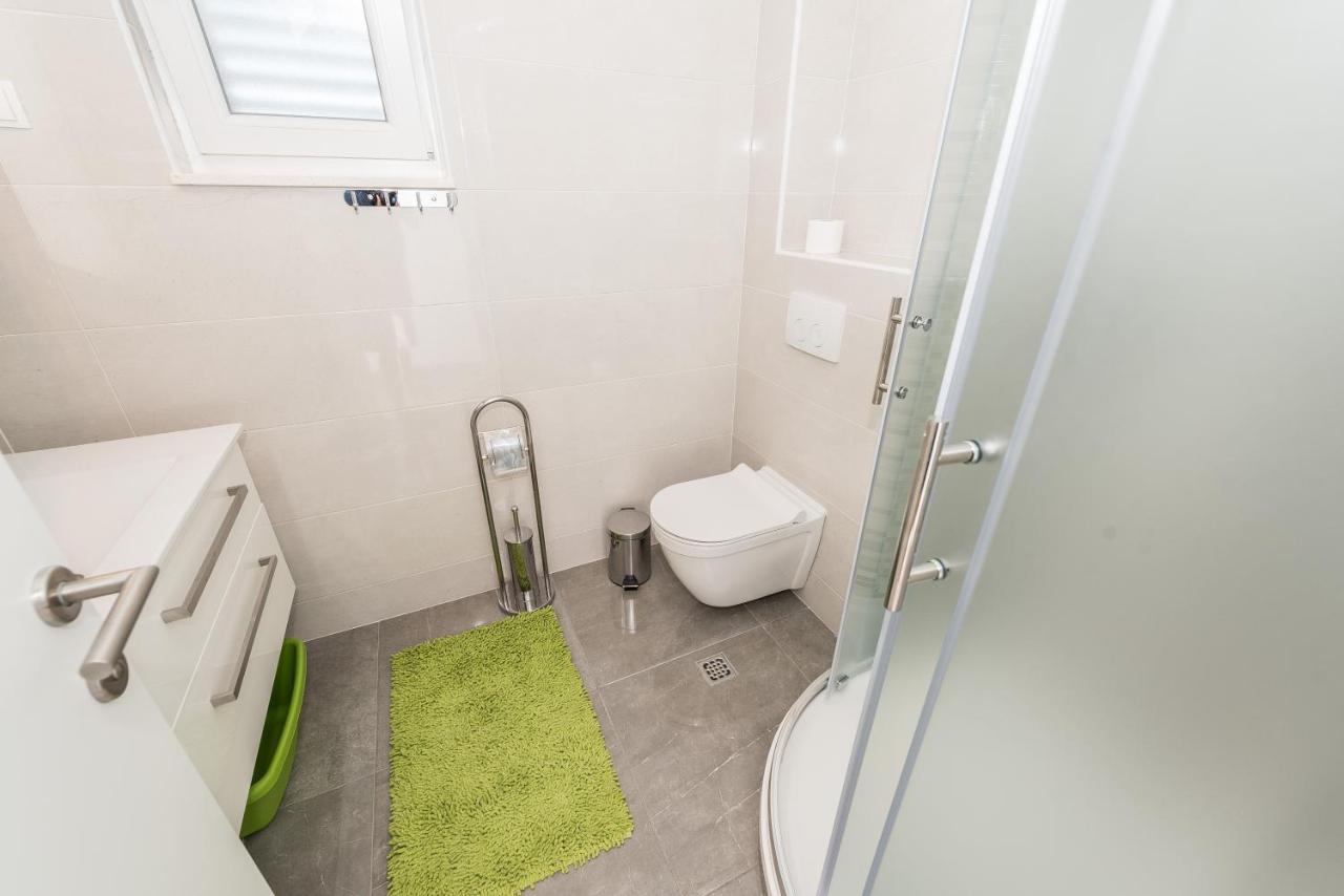 Apartments Janice Пакоштане Екстер'єр фото